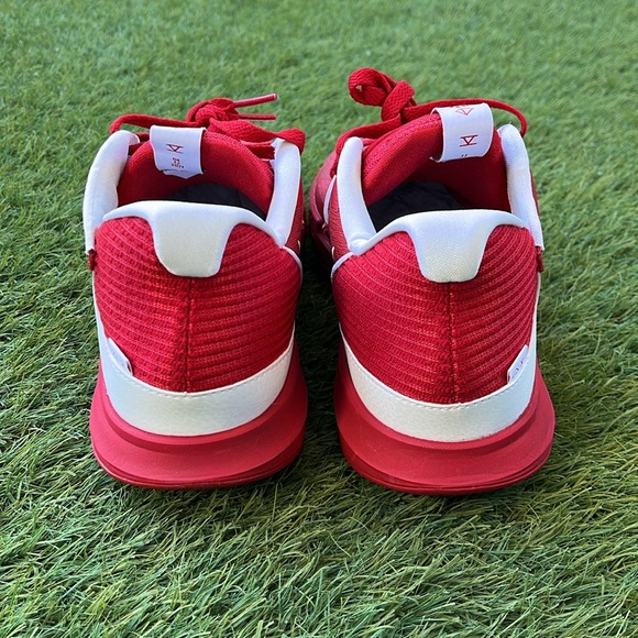 Nike Kyrie 5 TB Promo - Picture 3 of 5